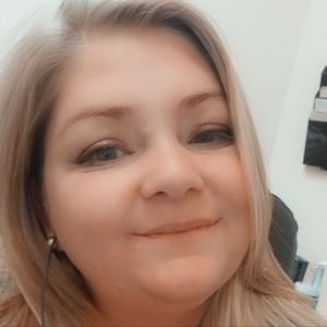 Meet your Posher, Anita